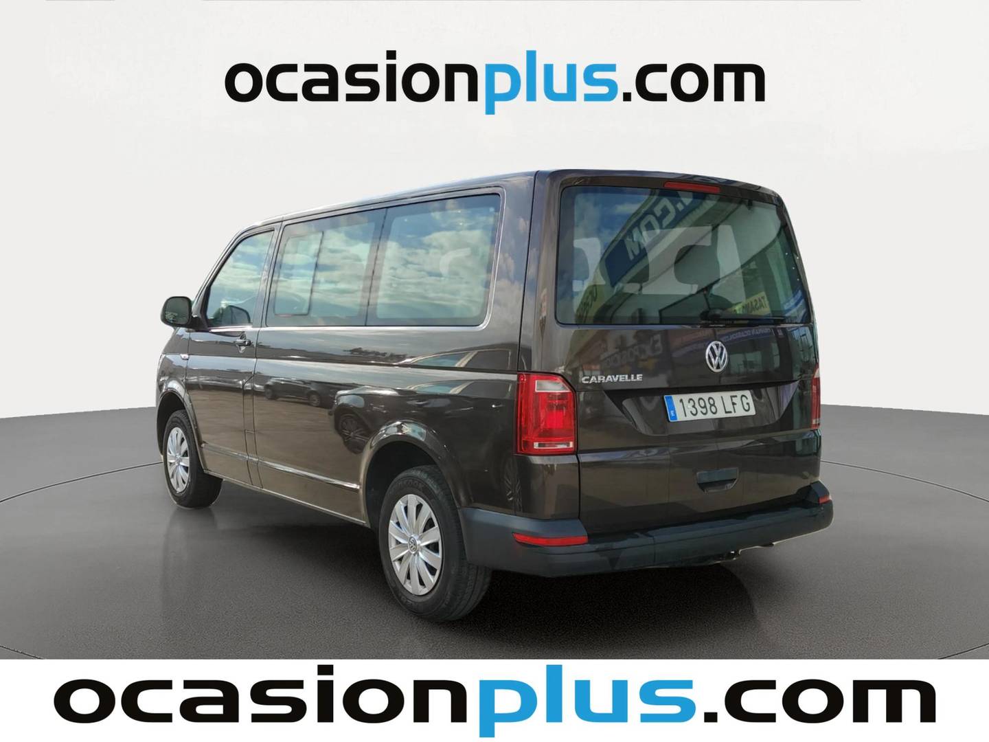 Foto trasera Volkswagen Caravelle Volkswagen Caravelle Batalla Corta 2.0 TDI BMT (150 CV) DSG 9 Plazas derecha
