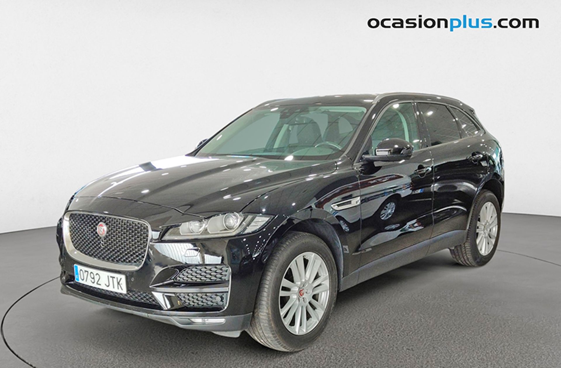 Jaguar F-Pace 2.0L i4D Pure RWD