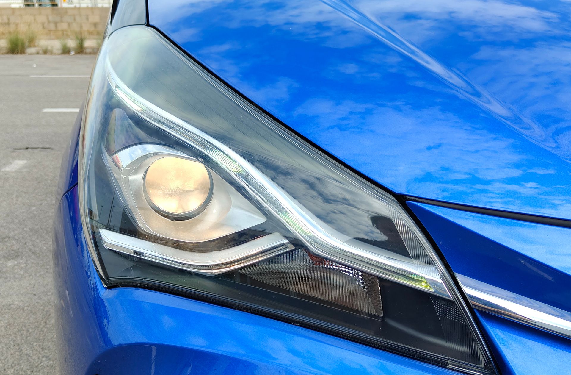Toyota Yaris 100H Feel - foto 12
