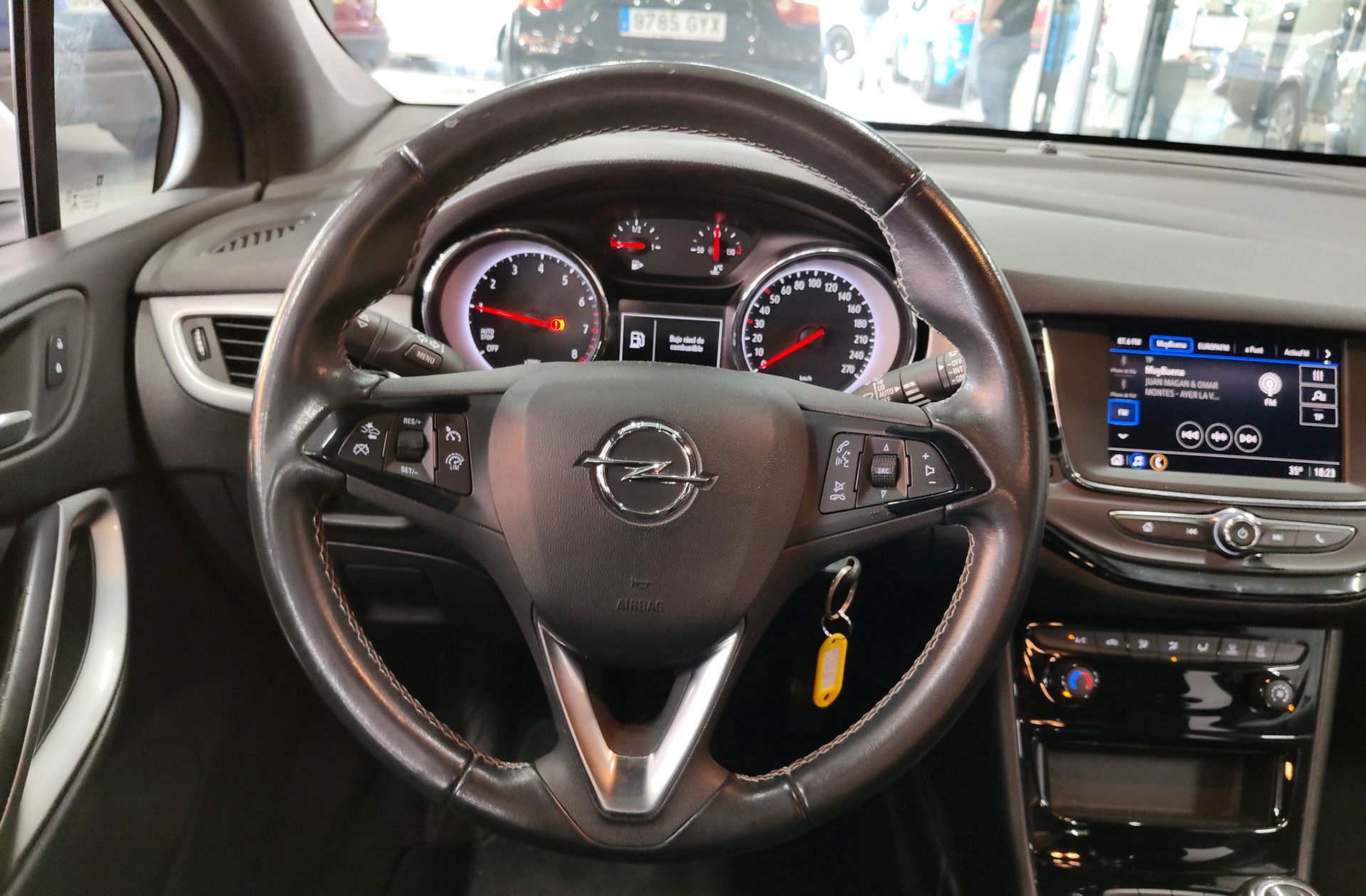 Opel Astra 1.2 Turbo SHL GS Line - foto 22