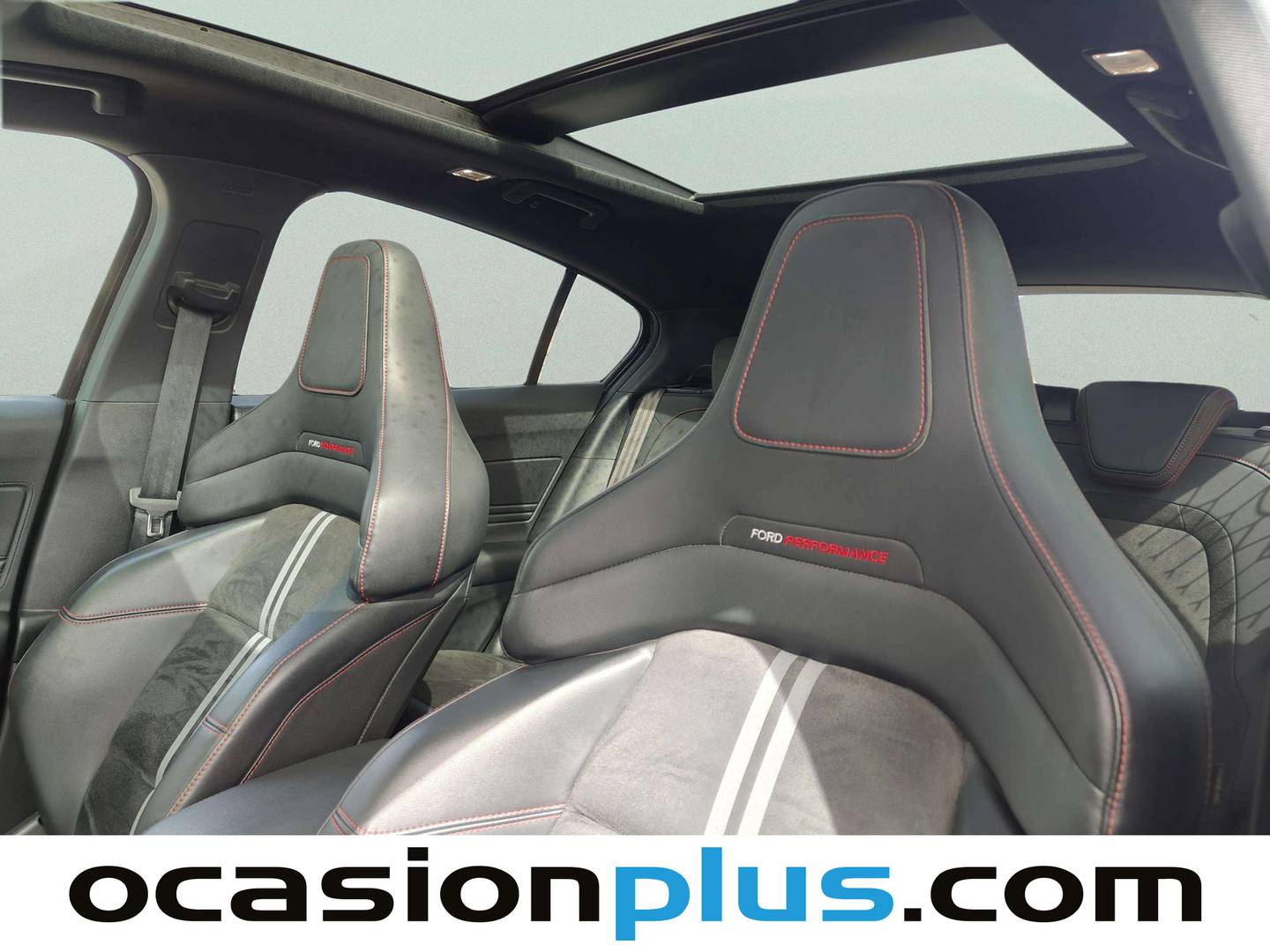 Equipamiento del Ford Focus Ford Focus 2.3 EcoBoost ST (280 CV)