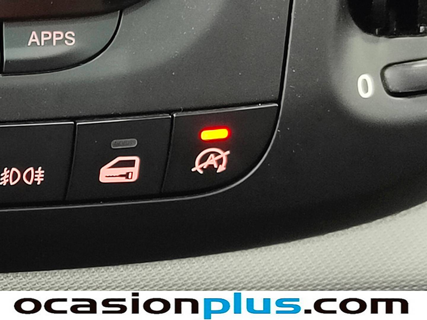 Foto Fiat 500L Fiat 500L 1.6 16v Multijet S&S Lounge (120 CV)