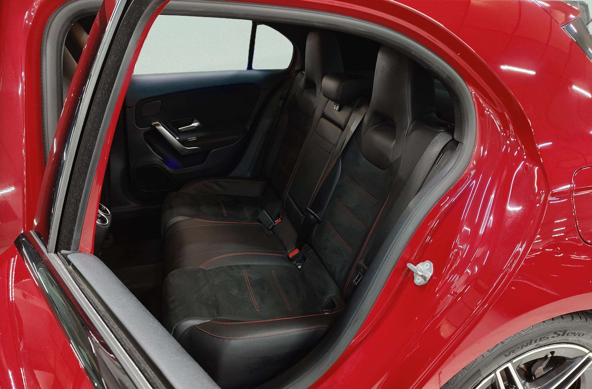 Mercedes-Benz Clase A 200 Pack AMG - foto 15