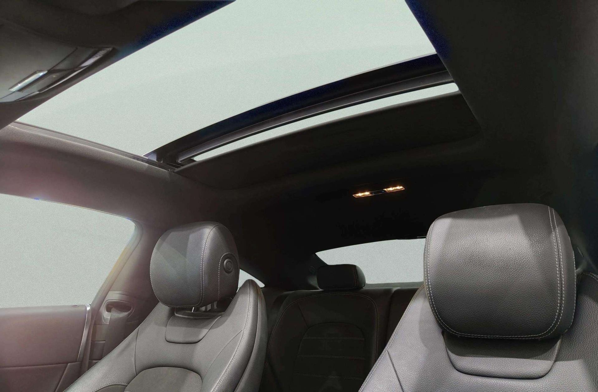Mercedes-Benz Clase C Coupe 220 d Pack AMG - foto 6
