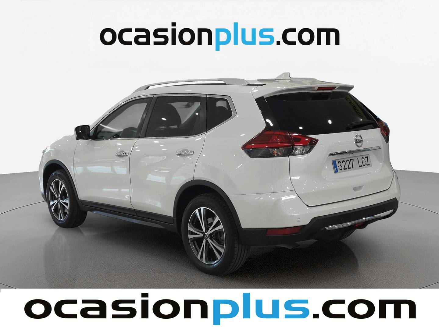 Foto trasera Nissan X-TRAIL Nissan X-Trail dCi 150 Tekna 4x2 CVT (150 CV) 7 Plazas izquierda