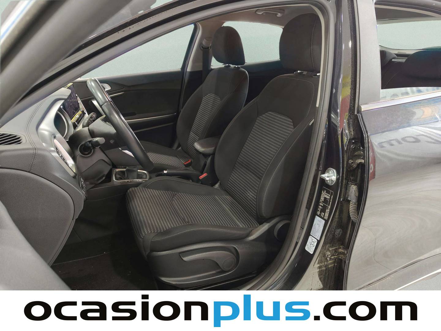 Foto asientos delanteros KIA XCeed KIA XCeed 1.0 T-GDi Drive (100 CV)