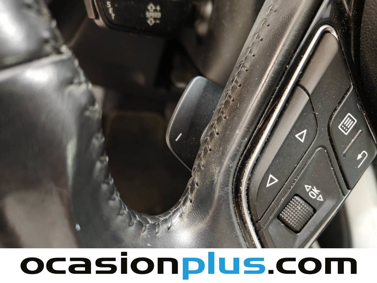 Acabados Audi Q2 Audi Q2 design edition 1.4 TFSI COD (150 CV) S tronic