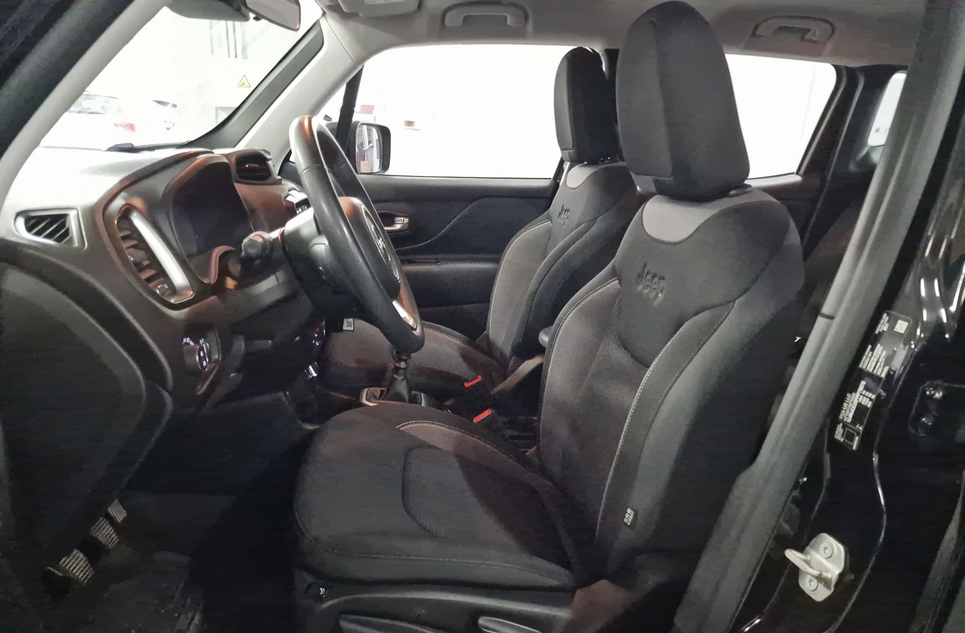 Jeep Renegade 1.0G Limited 4x2 - foto 8