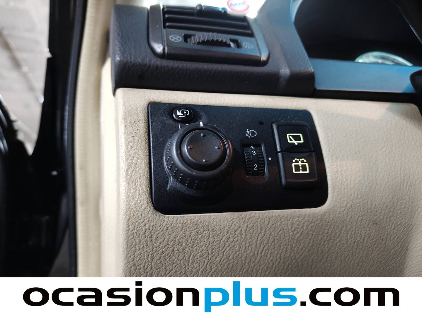 Extras y acabados del SsangYong Rexton SsangYong Rexton 270 Xdi Full (165 CV)