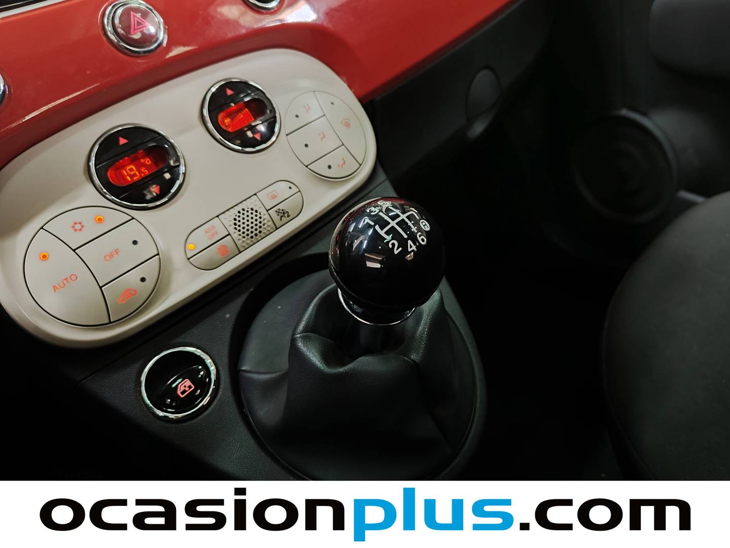 Fiat 500 Fiat 500 1.0 Hybrid Dolcevita (70 CV) de segunda mano