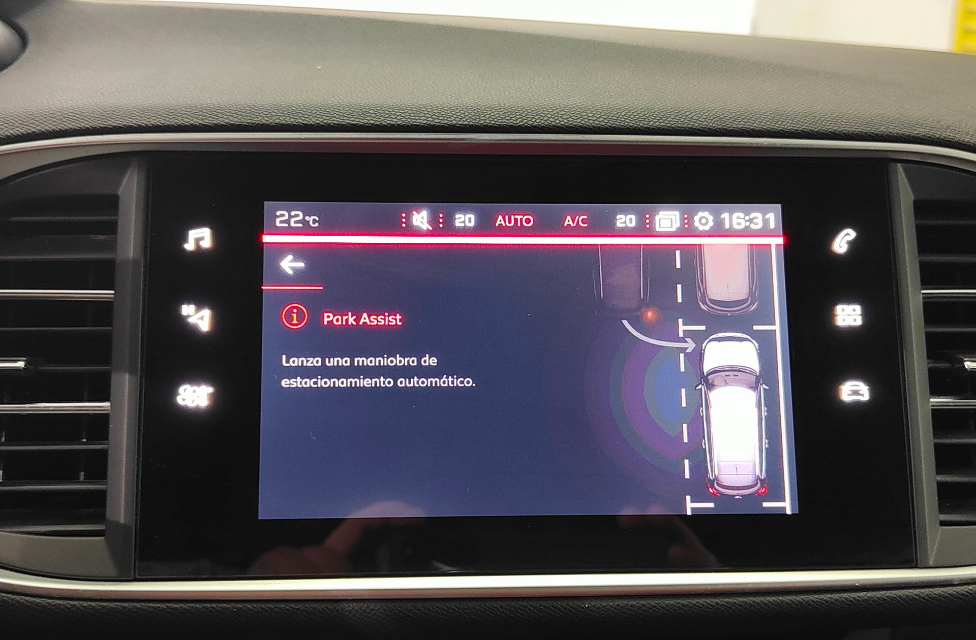 Peugeot 308 SW SW BlueHDi 130 GT EAT8 - foto 9