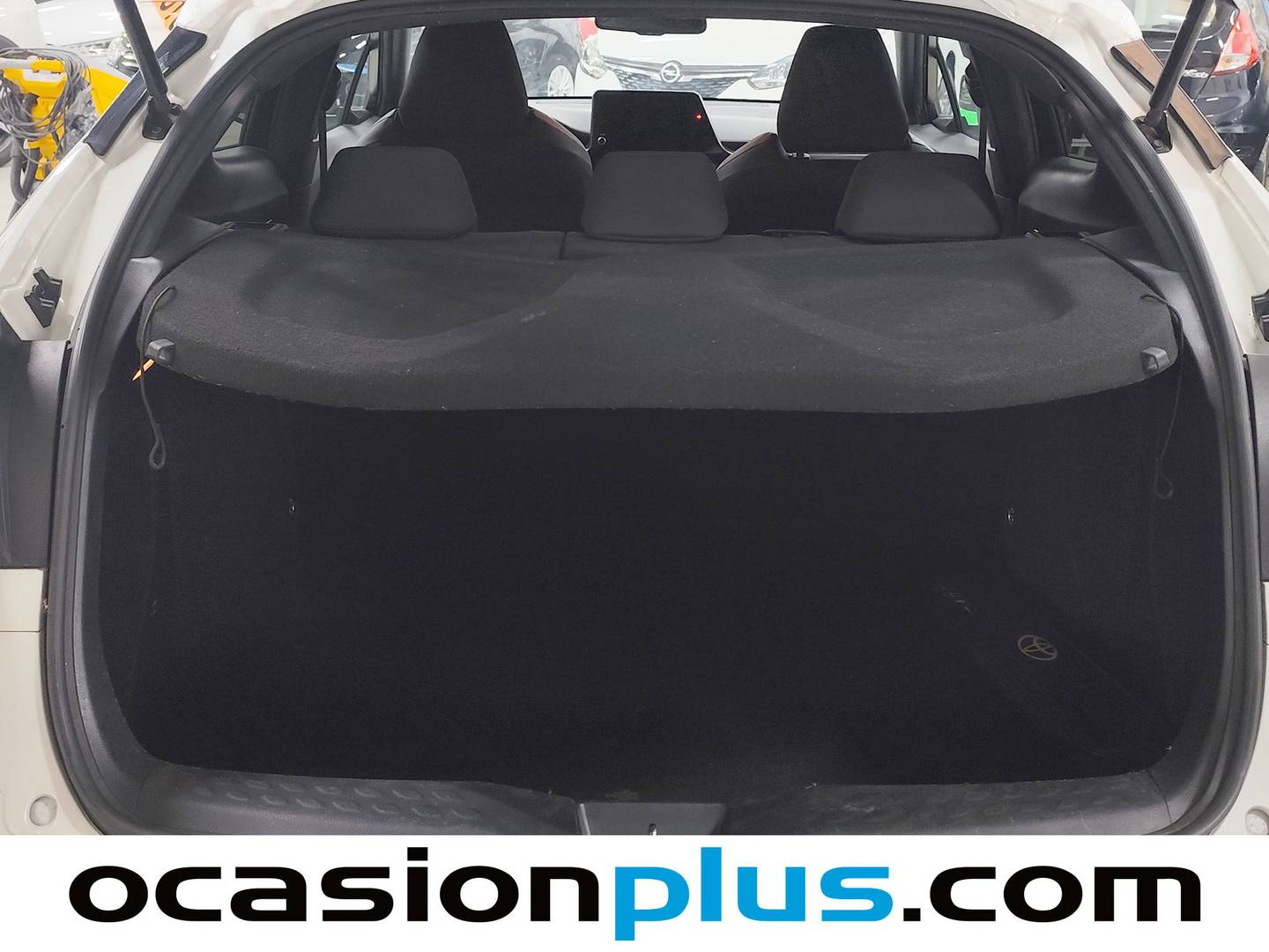 Fotos maletero Toyota C-HR Toyota C-HR 1.8 125H Advance (122 CV)