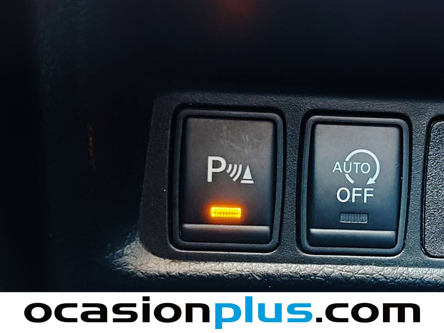 Acabados Nissan QASHQAI Nissan Qashqai 1.5 dCi N-Connecta 4x2 (110 CV)