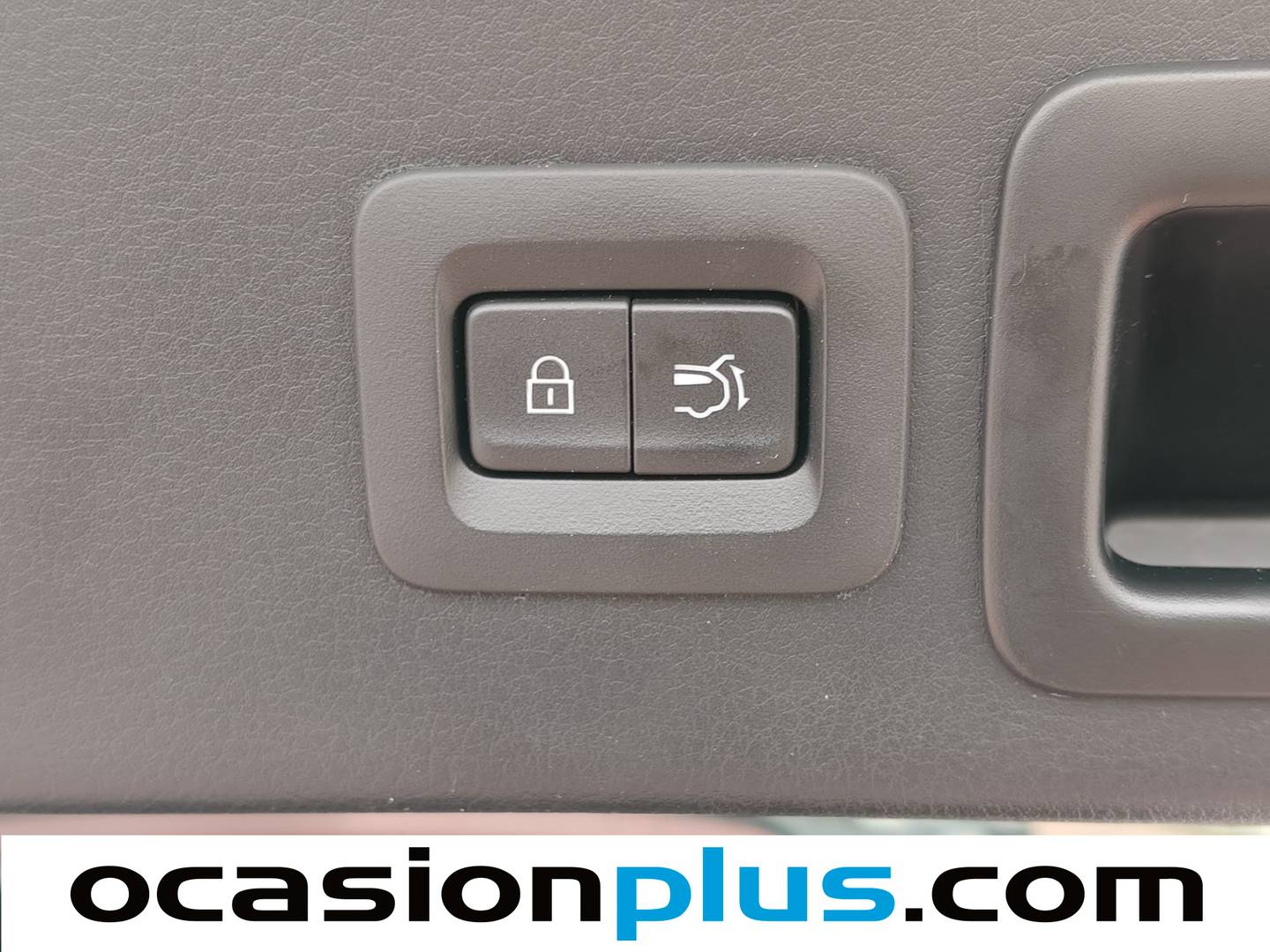 Accesorios del Mazda CX-30 Mazda CX-30 2.0 Skyactiv-G Zenith 2WD (122 CV)