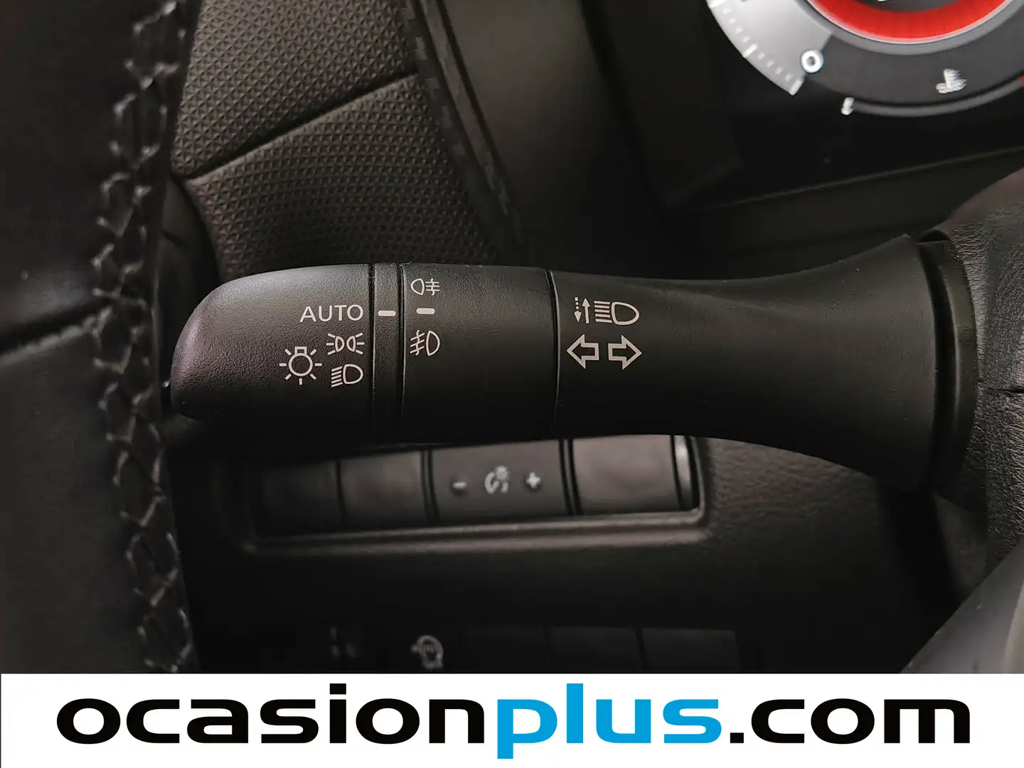 Foto Nissan JUKE Nissan Juke DIG-T N-Connecta 4x2 DCT (114 CV)