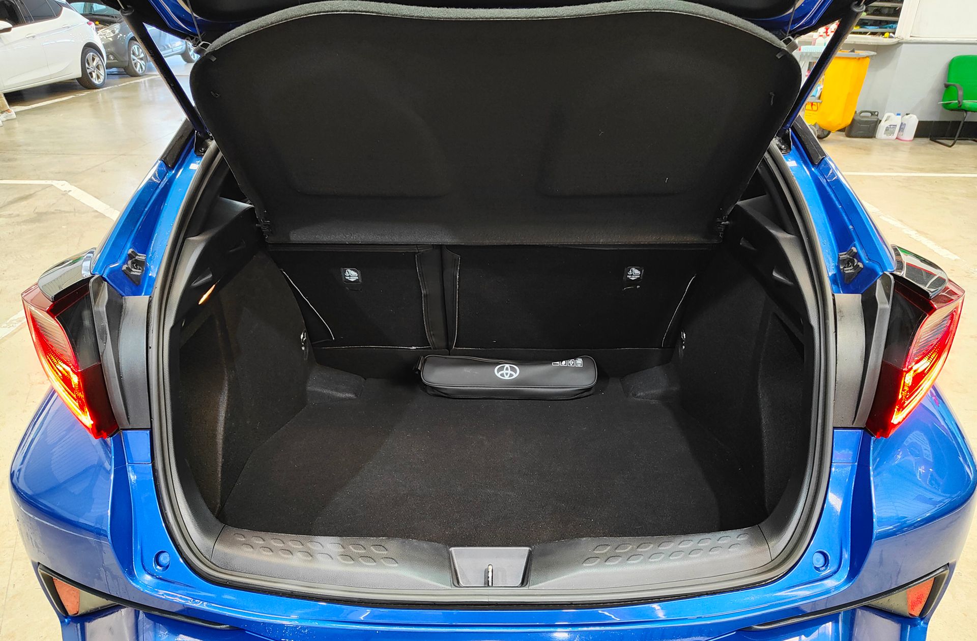 Toyota C-HR 1.8 125H Active - foto 14