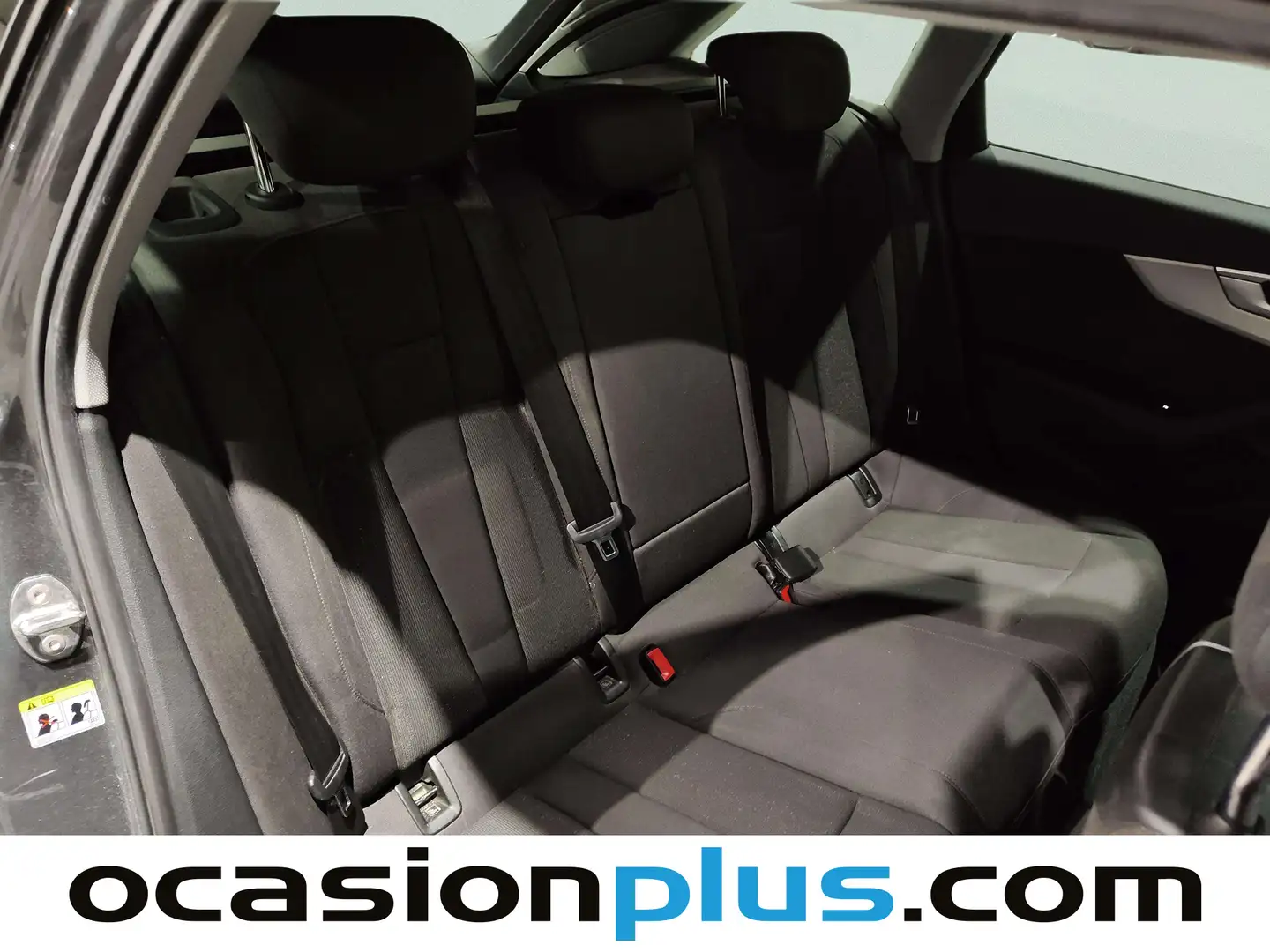 Foto Audi A4 Audi A4 Avant Black line 35 TDI (163 CV) S tronic