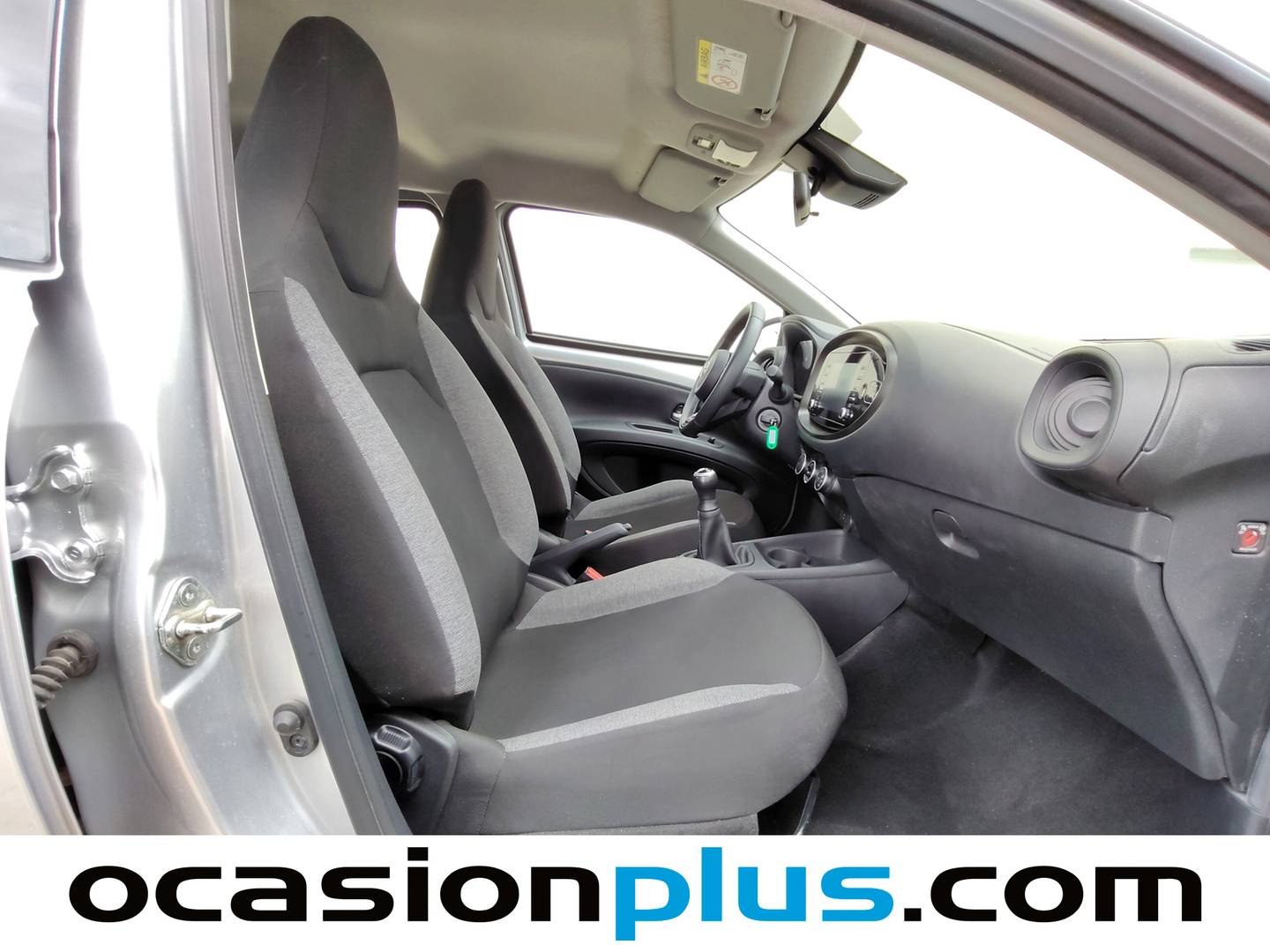 Foto Toyota Aygo X Cross Toyota Aygo X Cross 1.0 VVT-I Play  (72 CV)