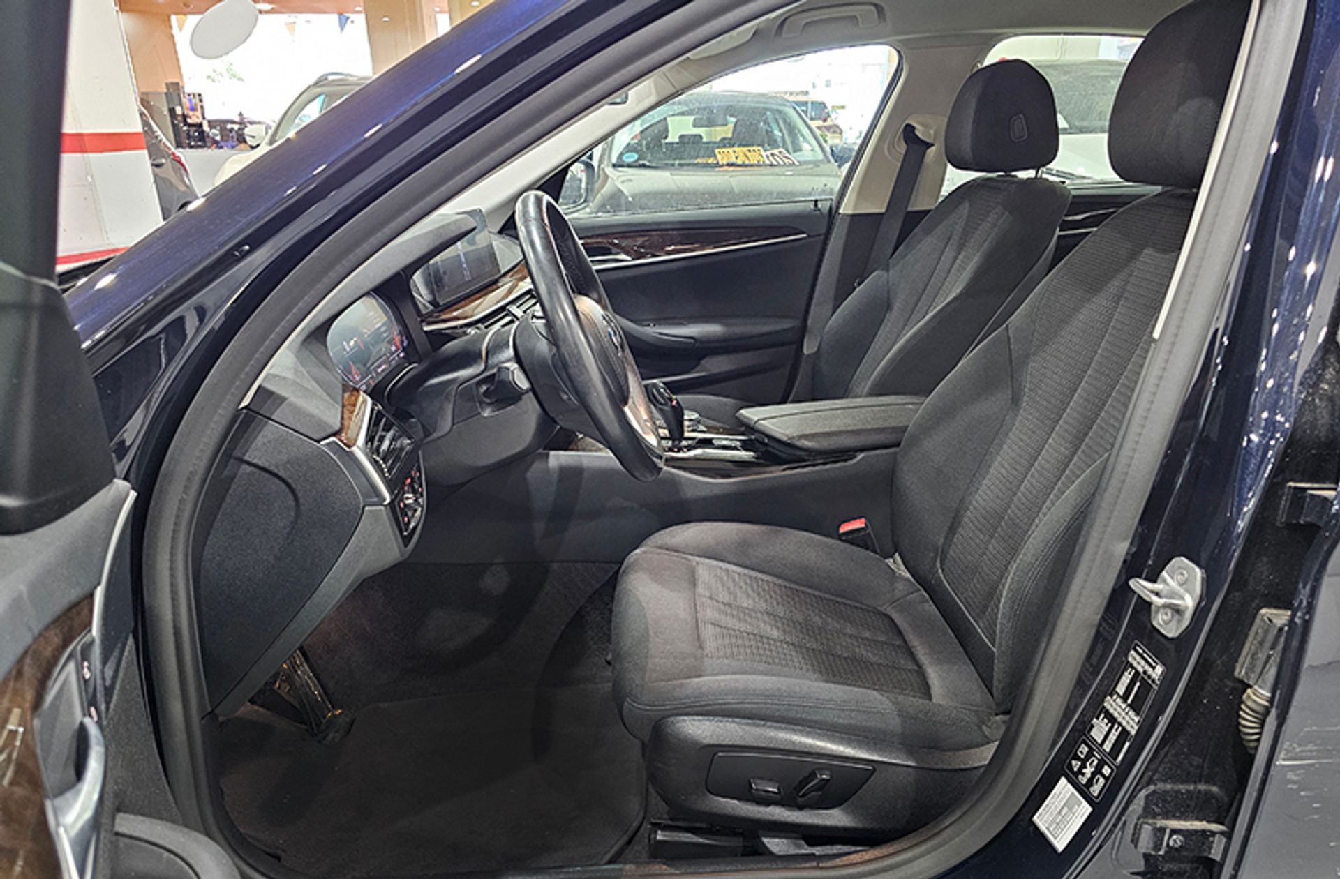 BMW Serie 5 530d xDrive - foto 9