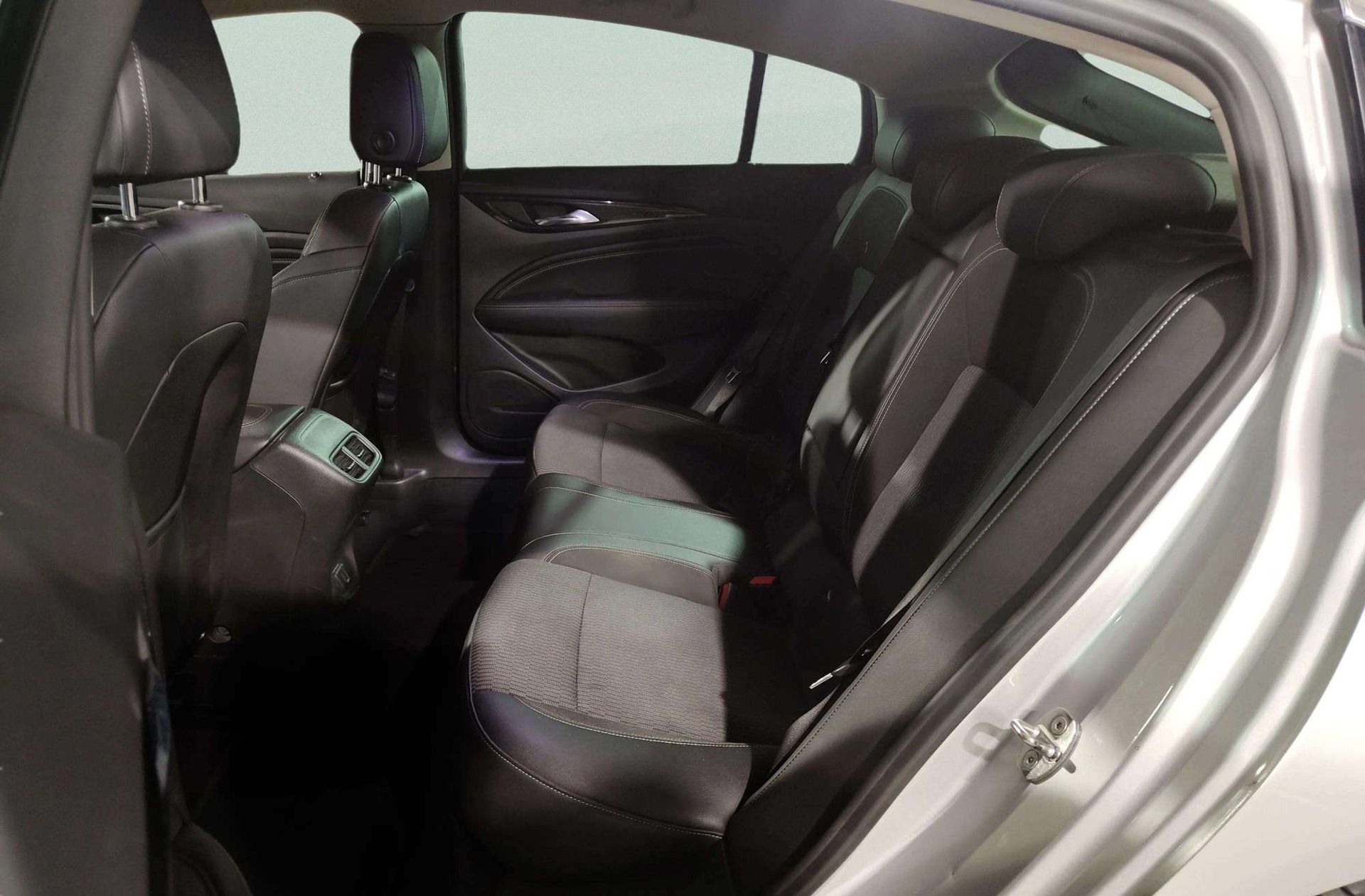 Opel Insignia GS 1.5 Turbo XFT Innovation - foto 12