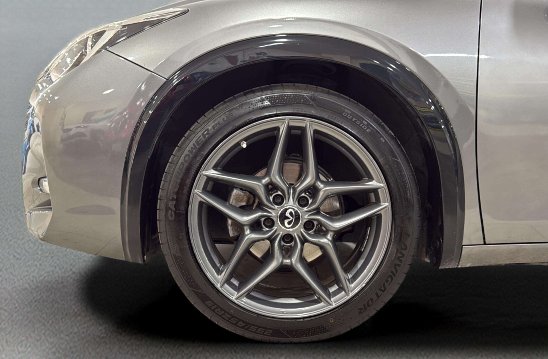 Infiniti Q30 1.5D Sport - foto 40
