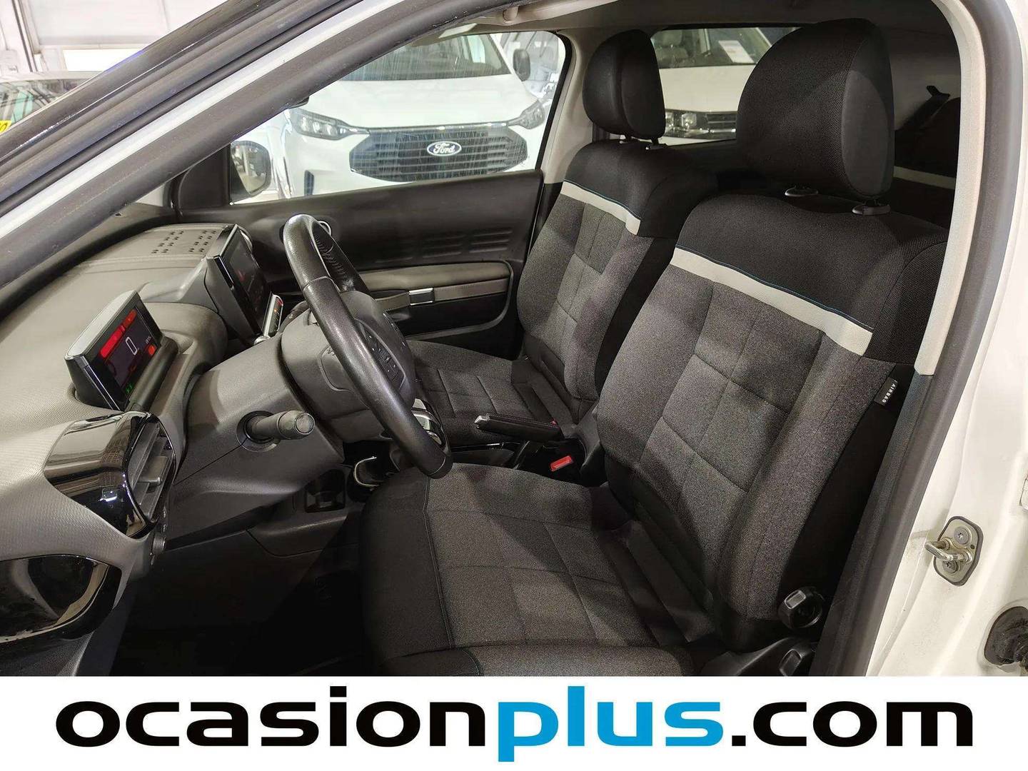 Foto asientos delanteros Citroën C4 Cactus Citroen C4 Cactus BlueHDi 100 S&S Shine (102 CV)