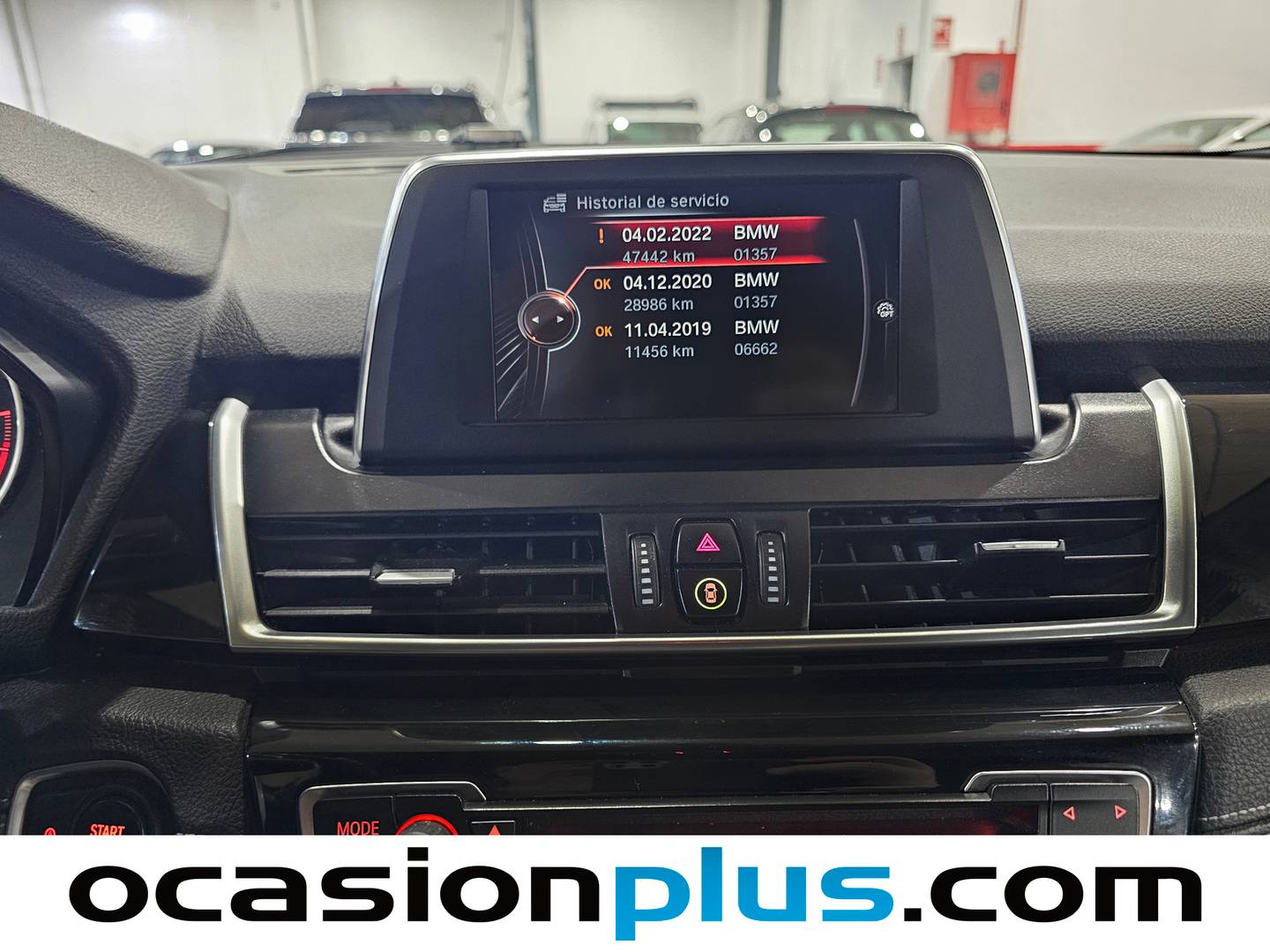 Foto BMW Serie 2 Active Tourer BMW Serie 2 218d Active Tourer  (150 CV)  PACK M