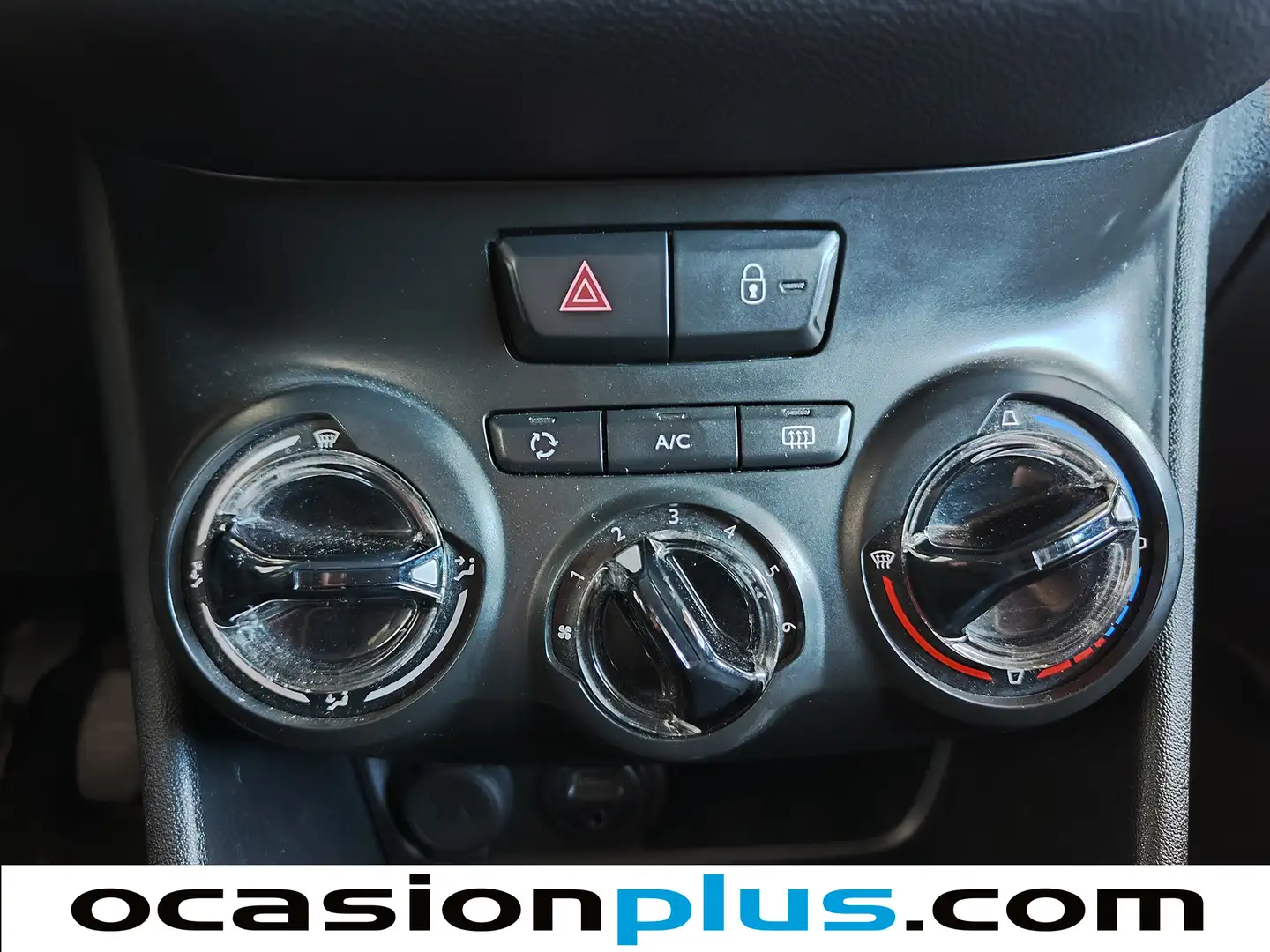 Foto Peugeot 208 Peugeot 208 1.2L PureTech Style (82 CV)