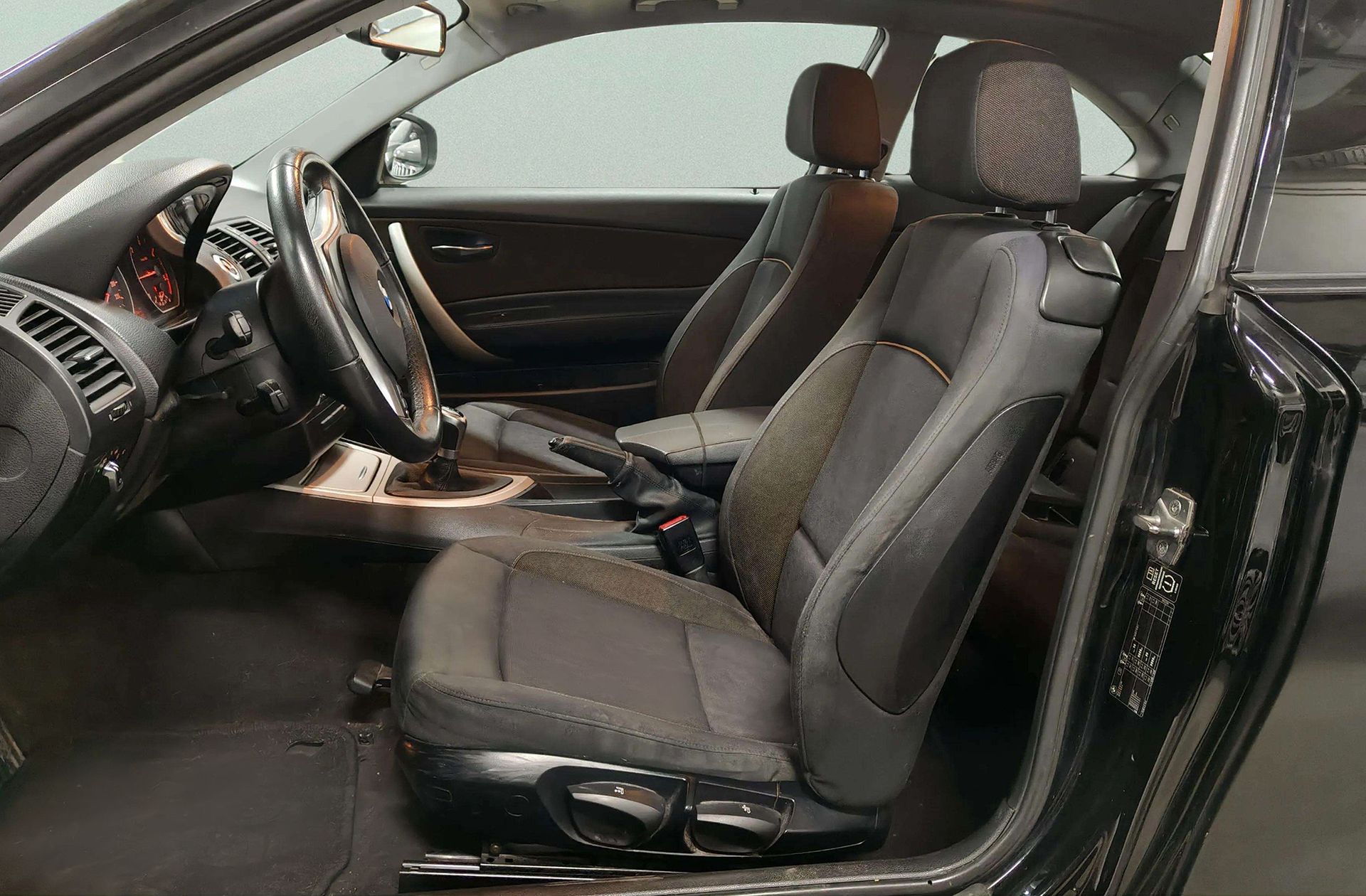 BMW Serie 1 118d Coupe - foto 9