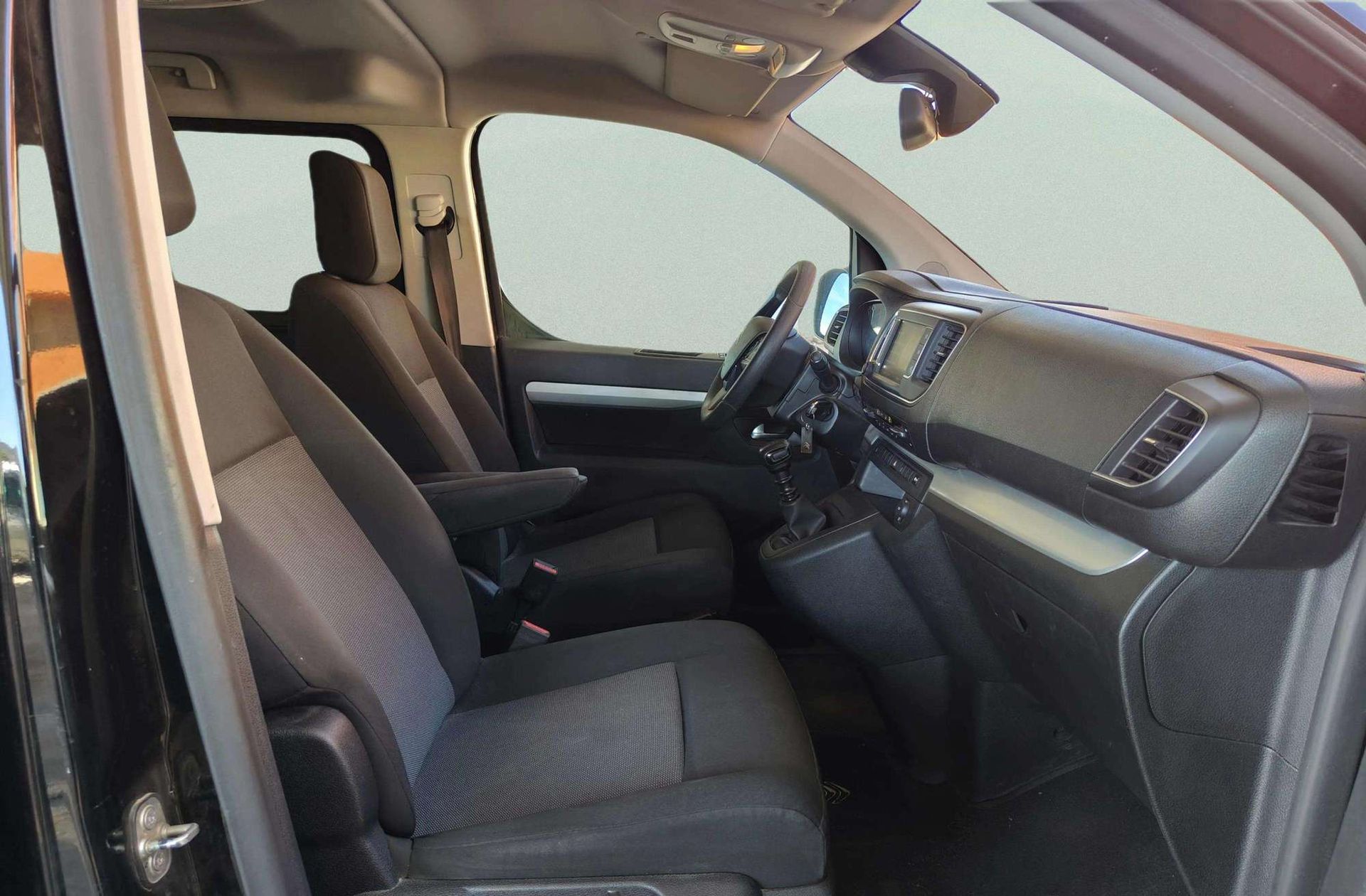 Citroën SpaceTourer BlueHDi 150 Talla M Business 8 plazas - foto 21