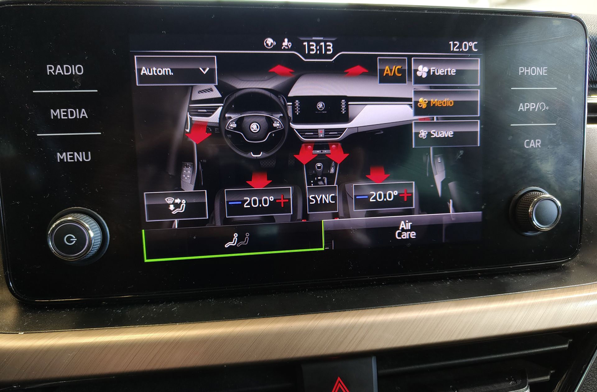 Škoda Kamiq 1.0 TSI Style DSG - foto 36