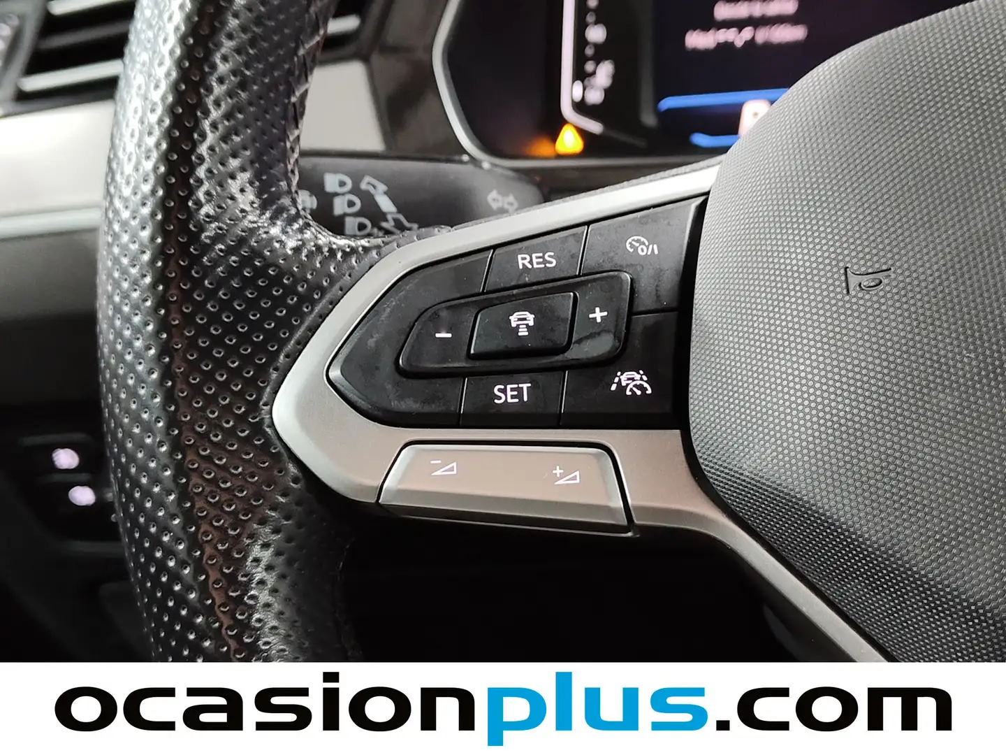 Foto Volkswagen Passat Volkswagen Passat R-Line 2.0 TDI (150 CV) DSG