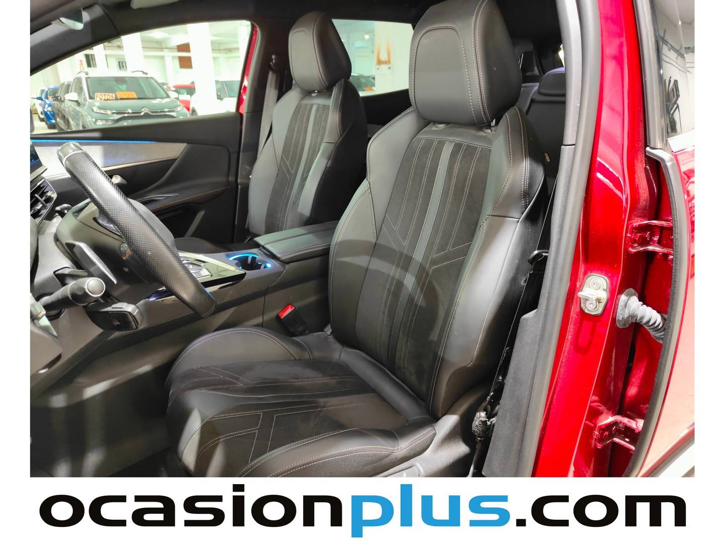 Foto Peugeot 3008 Peugeot 3008 PureTech 130 S&S GT EAT8 (130 CV)