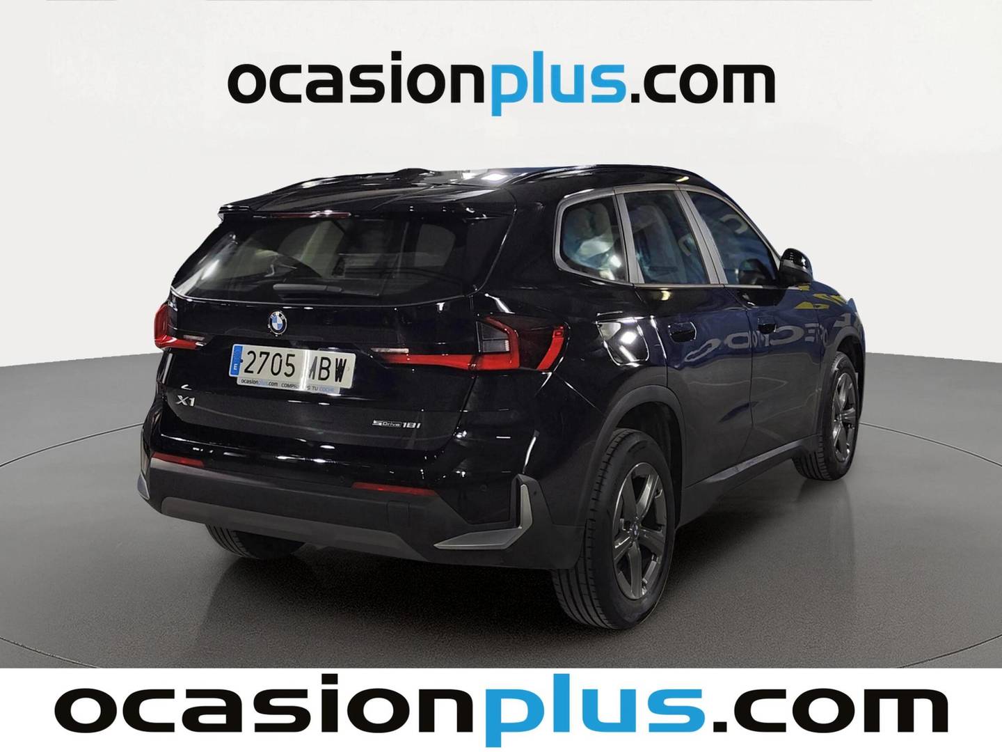 Foto trasera BMW X1 BMW X1 sDrive18i (136 CV) derecha