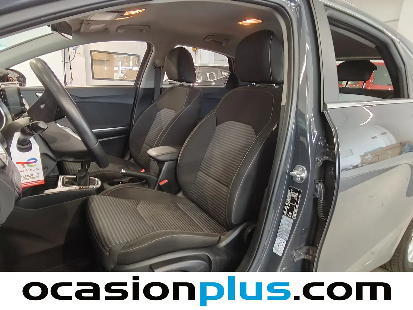 Foto KIA Ceed Kia Ceed 1.0 T-GDi Drive (120 CV)