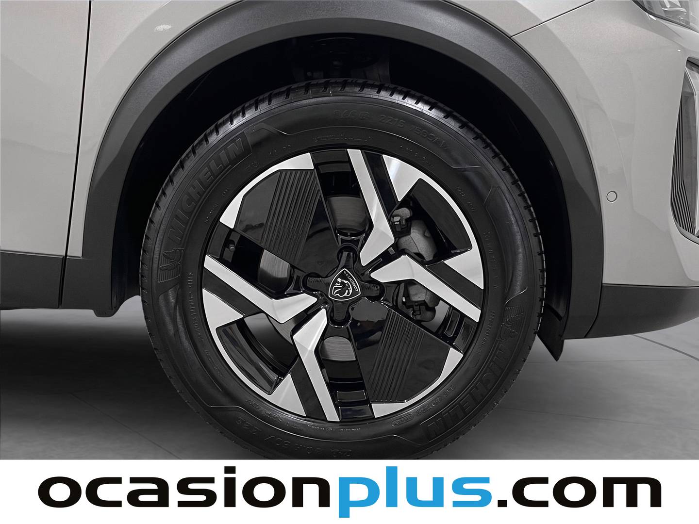 Peugeot 2008 Peugeot 2008 Allure Hybrid eDCS6 (145 CV) de ocasión