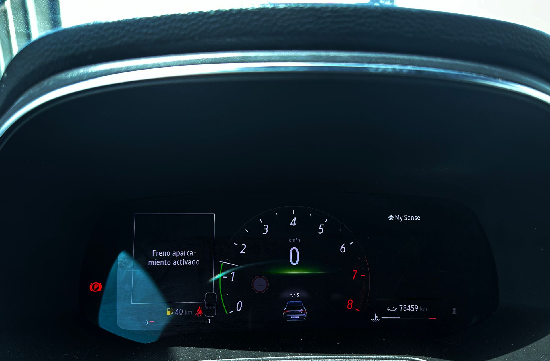 Renault Clio Techno TCe - foto 22