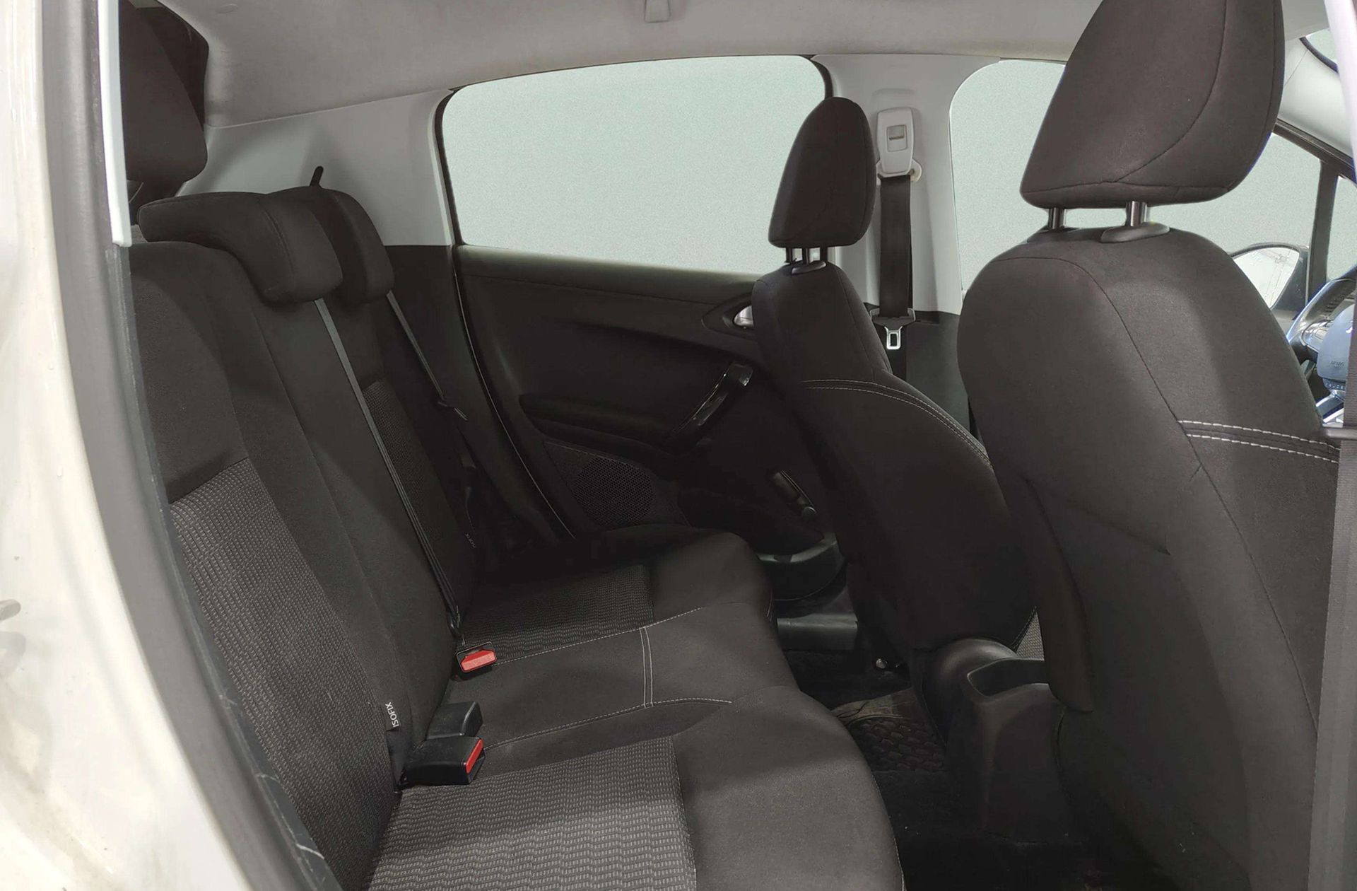 Peugeot 208 PureTech 82 Style - foto 15