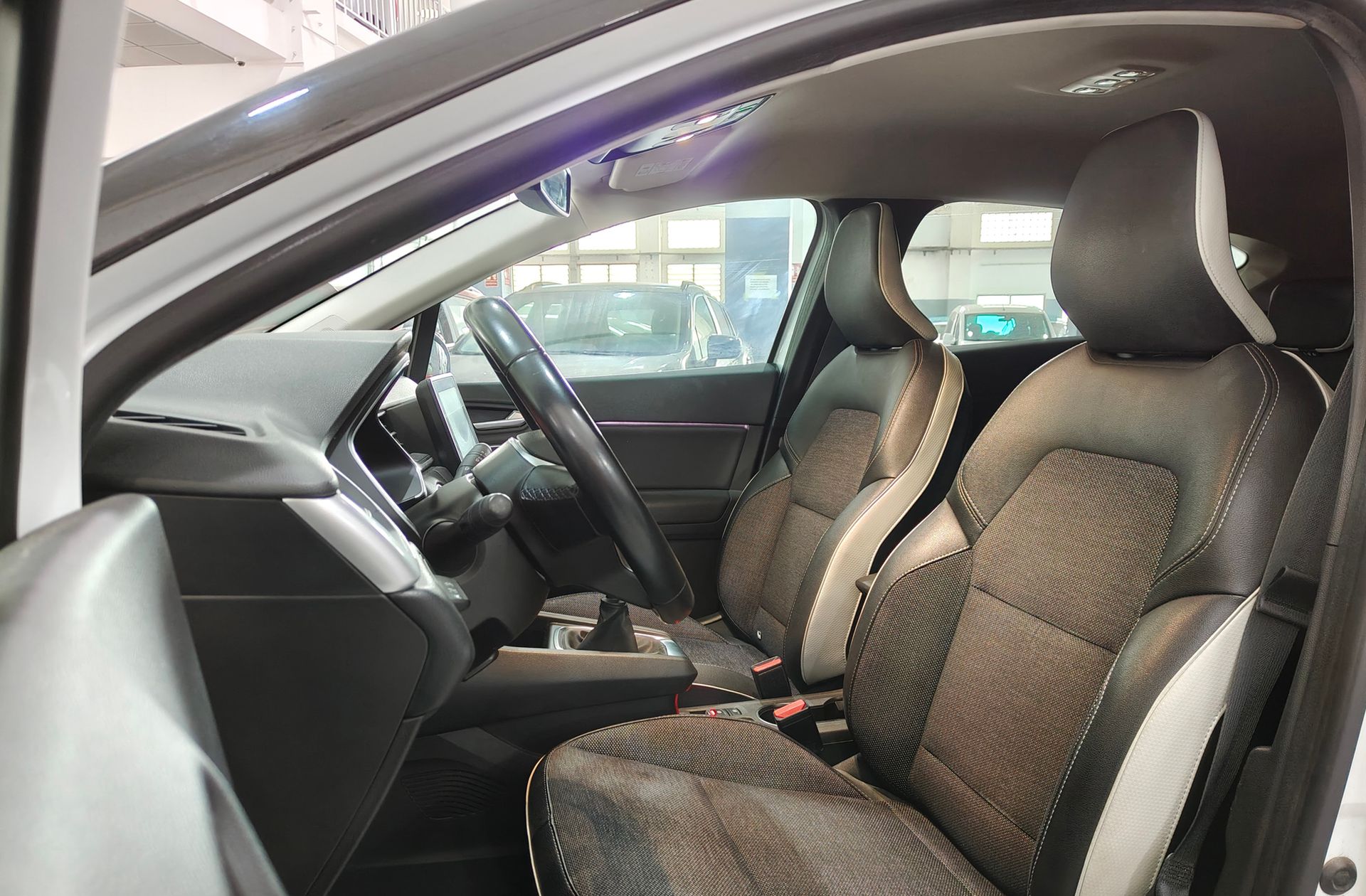 Renault Captur Techno TCe - foto 10