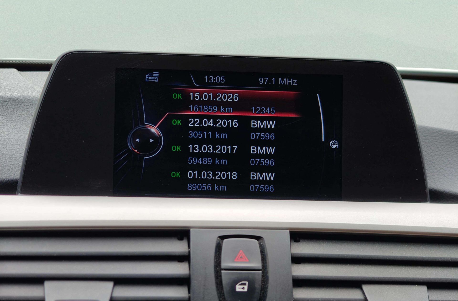 BMW Serie 3 318d Touring Pack M - foto 20