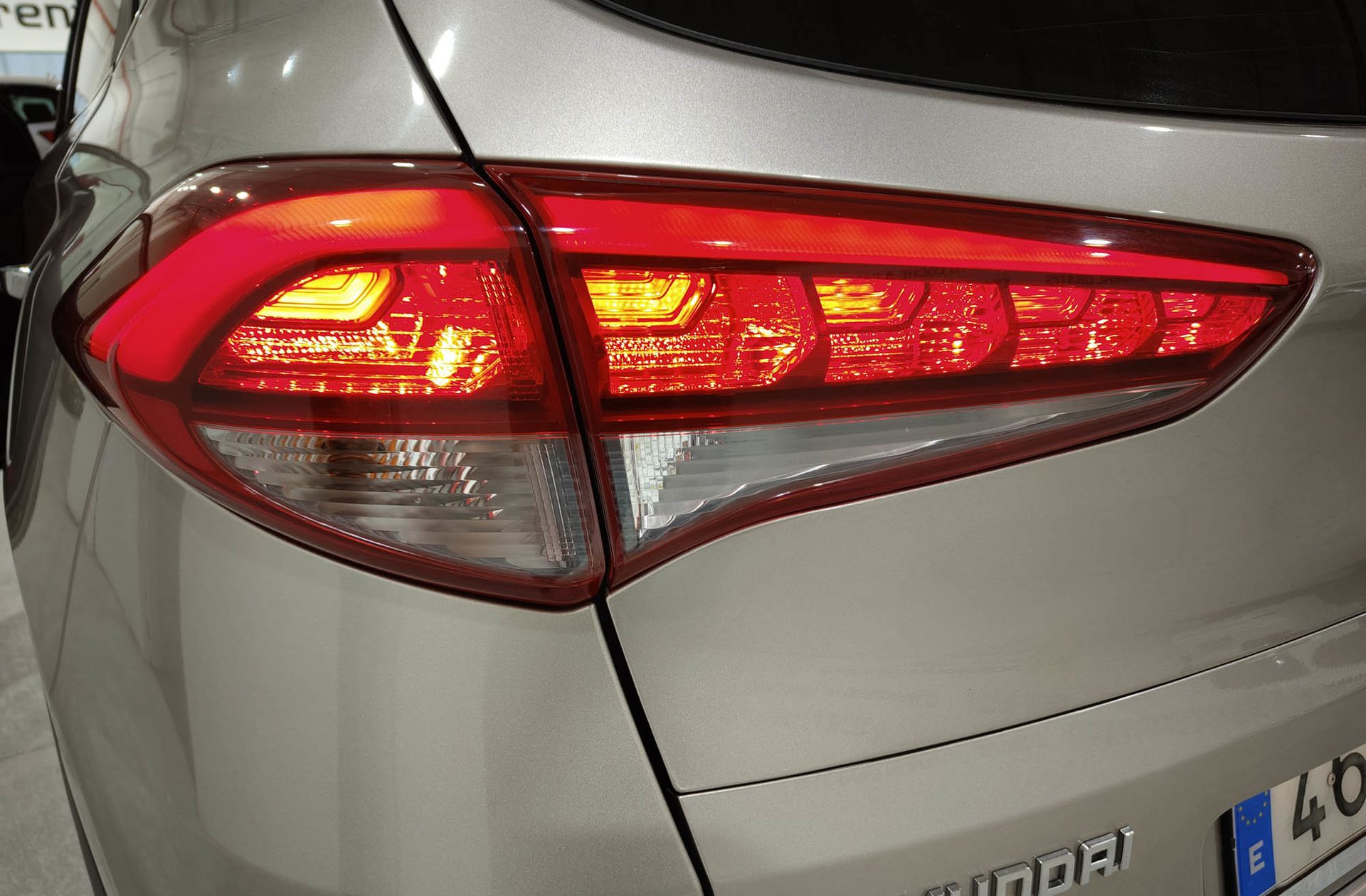 Hyundai Tucson 1.6 T-GDi Kosmo 4x2 DCT - foto 17