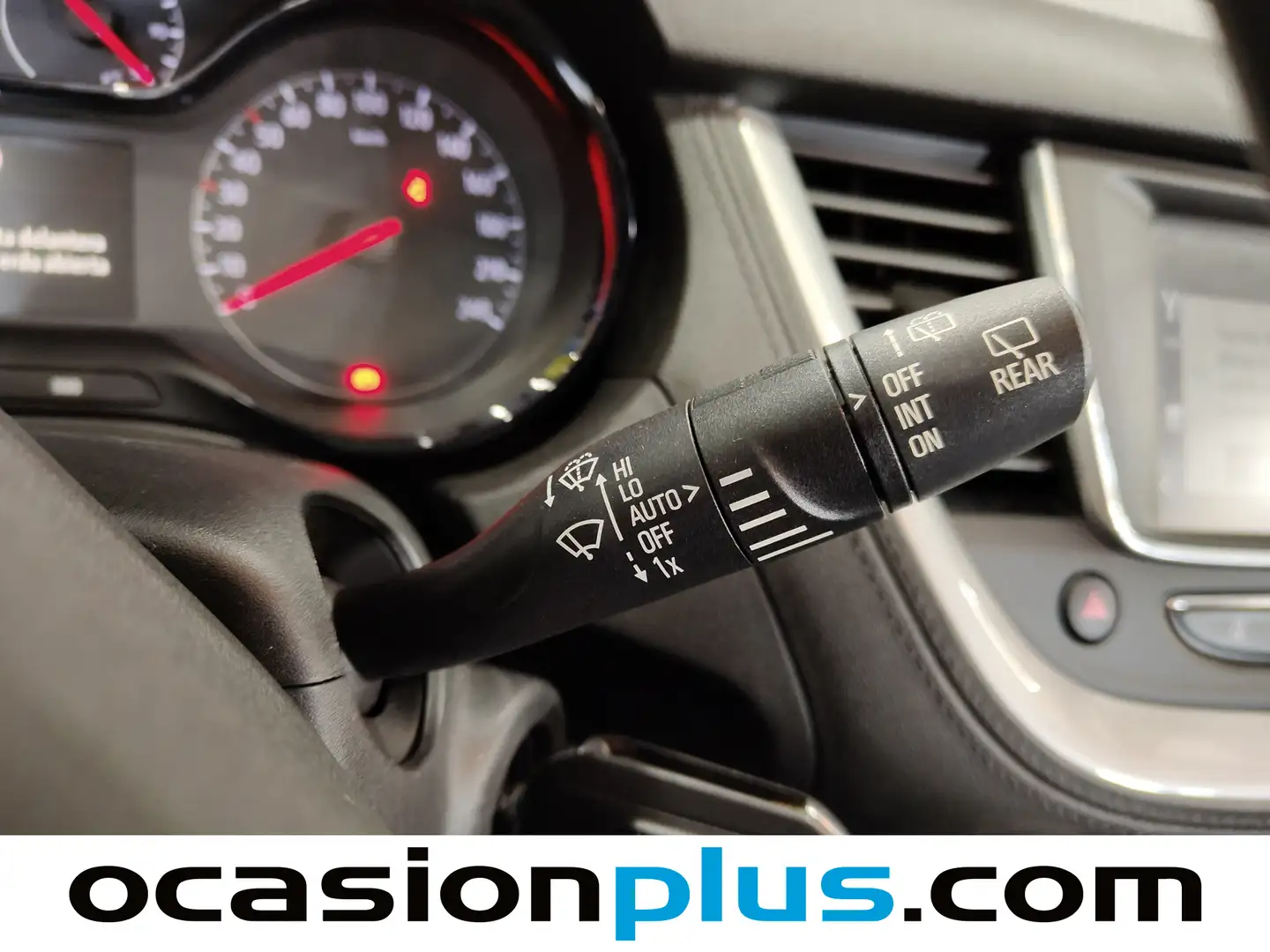 Foto Opel Grandland X Opel Grandland X 1.2 Turbo Selective (130 CV)