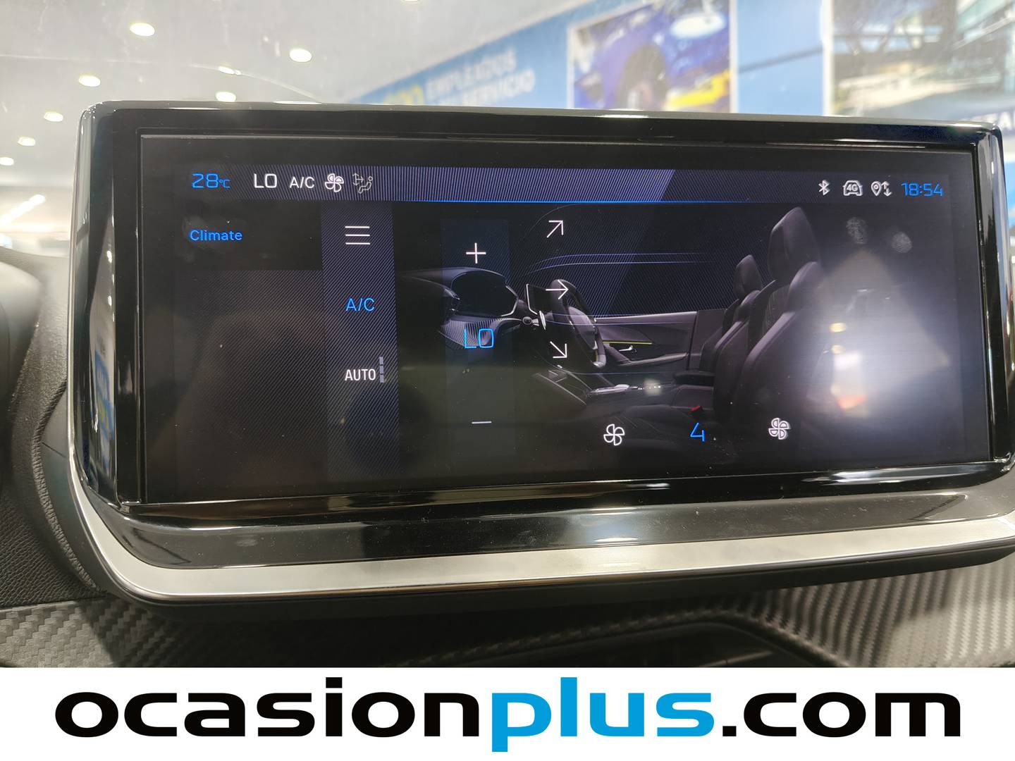 Peugeot 2008 Peugeot 2008 Allure Hybrid eDCS6 (145 CV) km 0