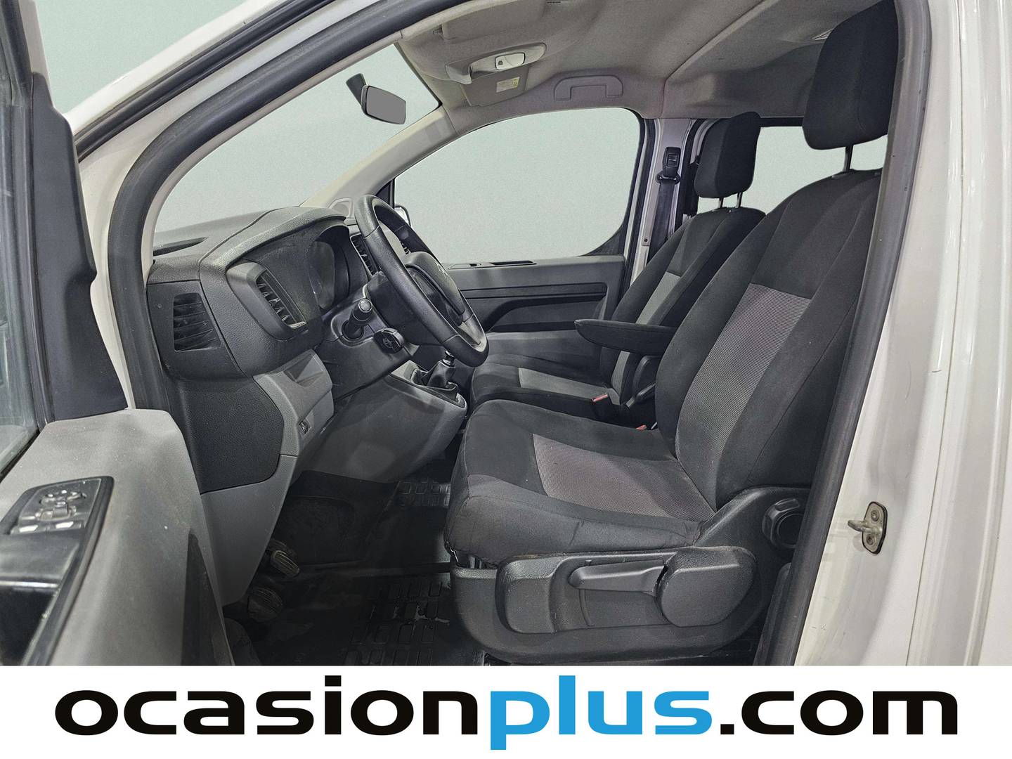 Foto asientos delanteros Citroën Jumpy Citroën Jumpy Combi BlueHDi 120 Talla M Confort (120 CV)