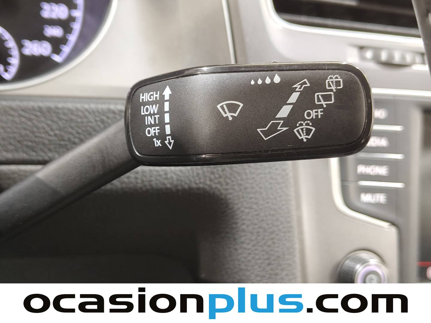 Foto Volkswagen Golf Volkswagen Golf Business 1.6 TDI BMT (110 CV) DSG