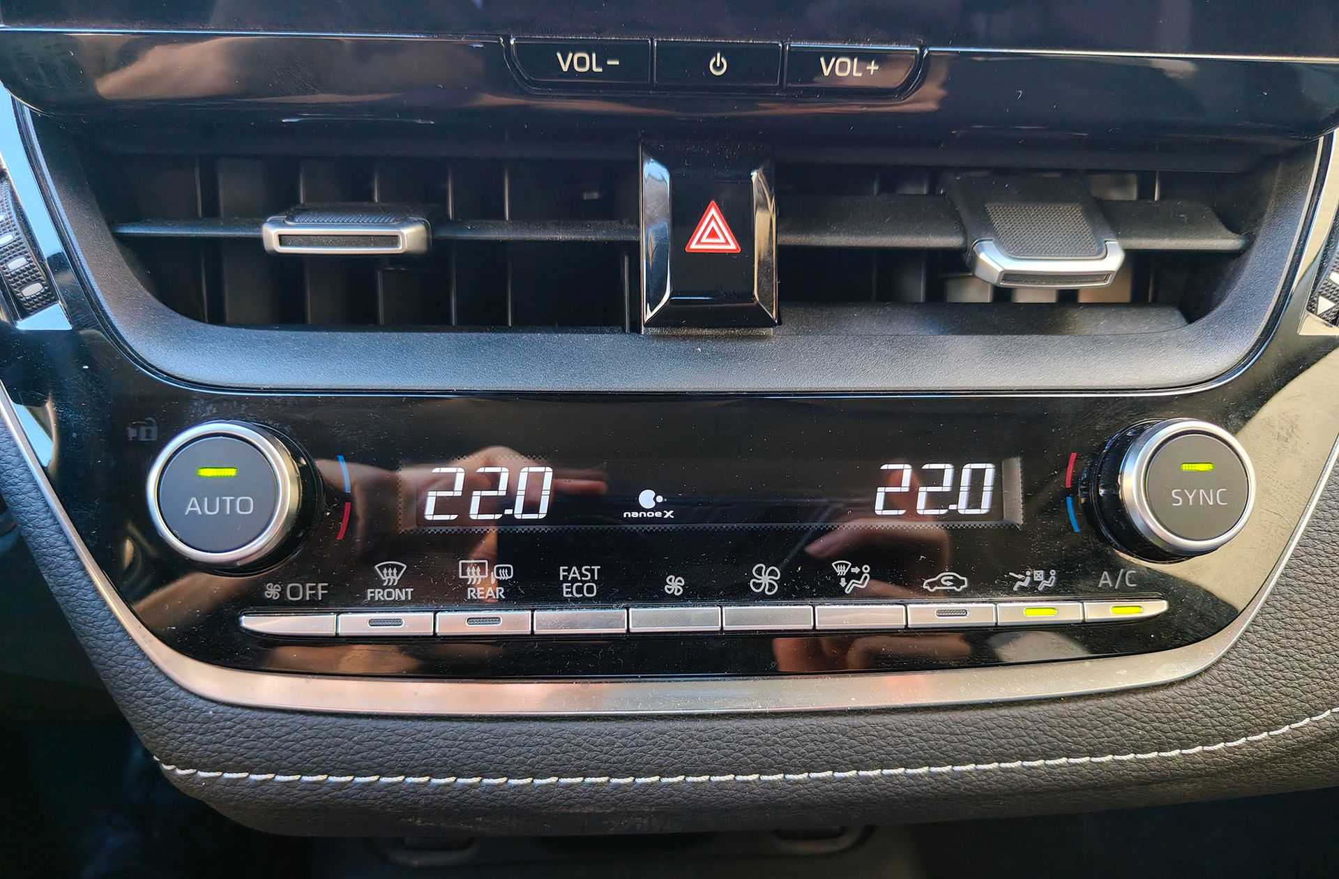 Toyota Corolla 140H Style - foto 33