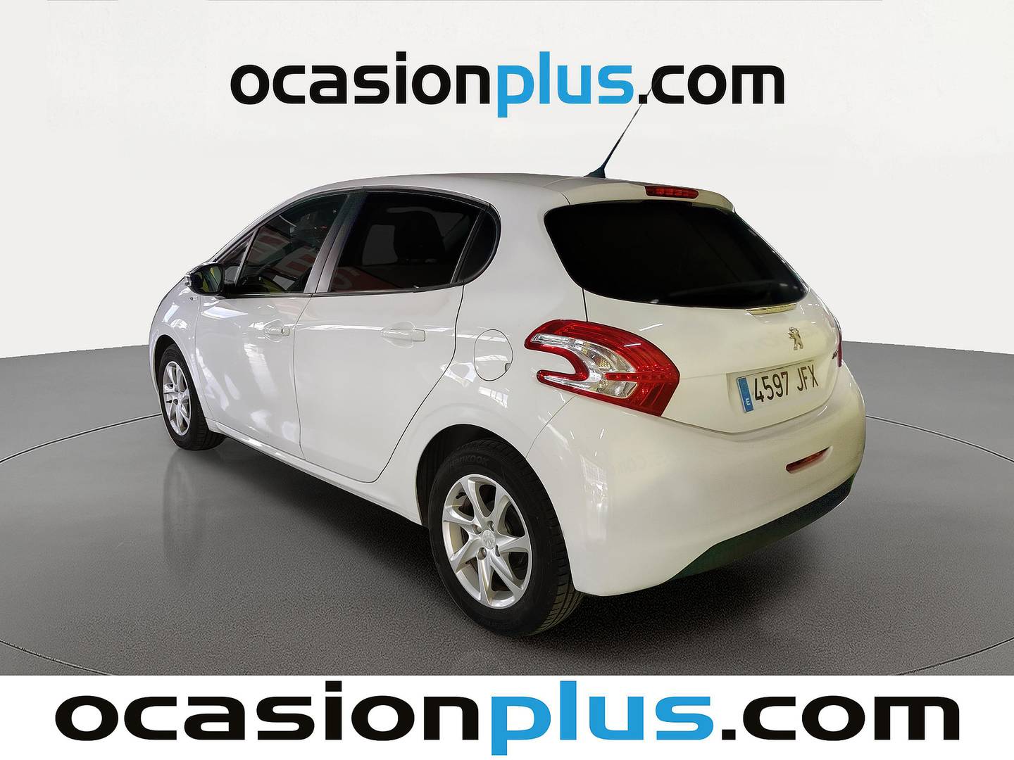 Foto trasera Peugeot 208 Peugeot 208 PureTech 82 Style (82 CV) derecha