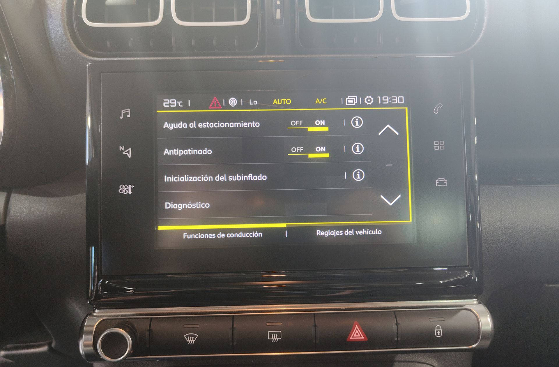 Citroën C3 Aircross BlueHDi Shine - foto 32