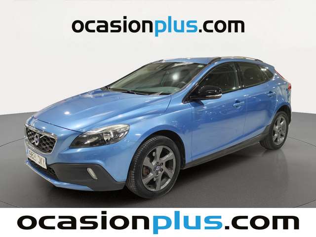 Volvo V40 Cross Country D2 Momentum (120 CV) de segunda mano