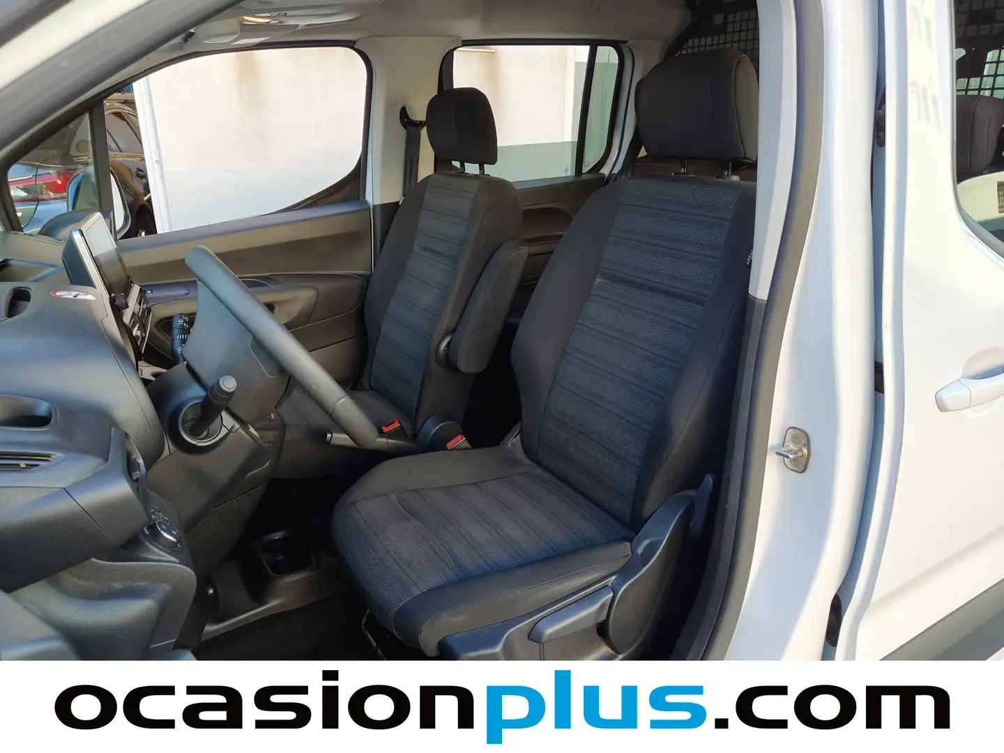 Foto Opel Combo Life Opel Combo Life 1.5 TD Business Edition Plus L1 (102 CV)